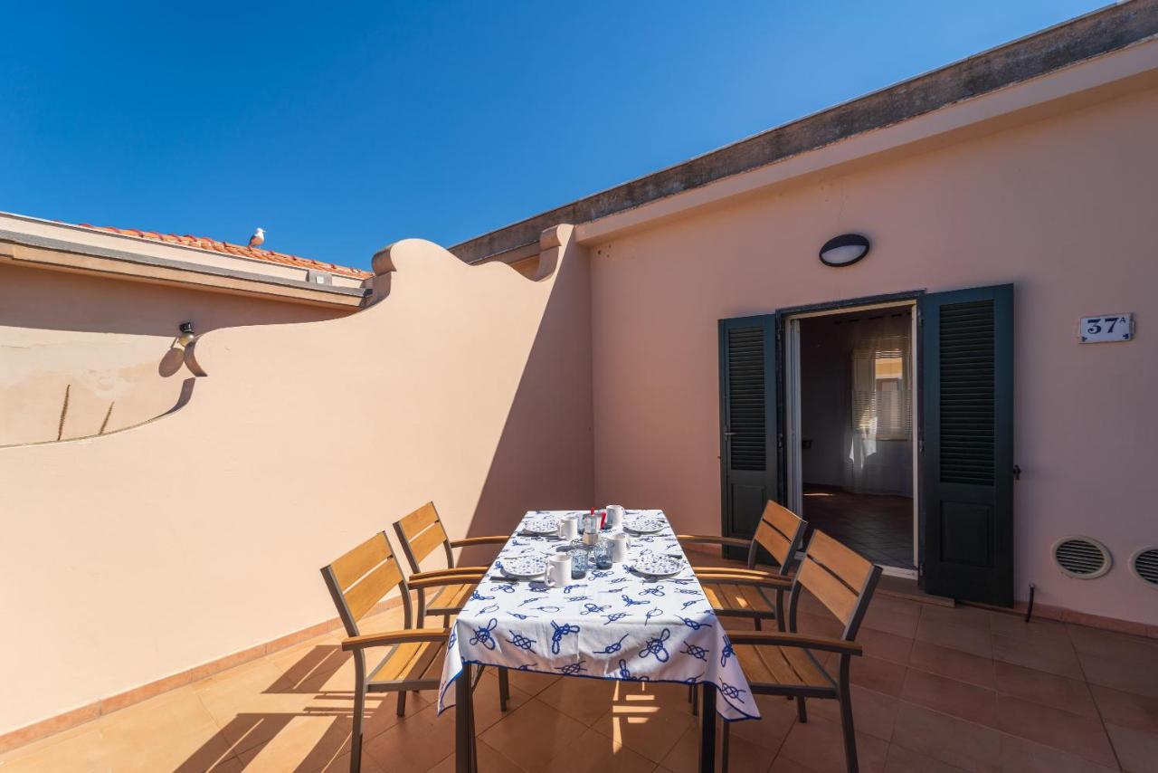 Sea Front Terrace Marco Polo Apartment Alghero Bagian luar foto
